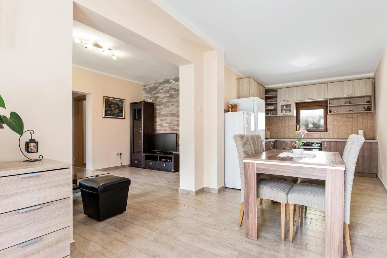 Muo Sea Front Apartments Котор Екстер'єр фото